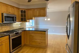 2310 Churchill Dr, Ann Arbor, MI 48103 - Photo 9