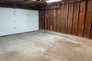 2310 Churchill Dr, Ann Arbor, MI 48103 - Photo 55