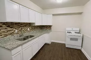 15375 Asbury Park, Detroit, MI 48227 - Photo 5