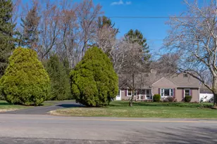 983 Miners Rd, Saint Joseph, MI 49085 - Photo 3