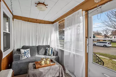 630 Saint Clair Avenue, Jackson, MI 49202 - Photo 5