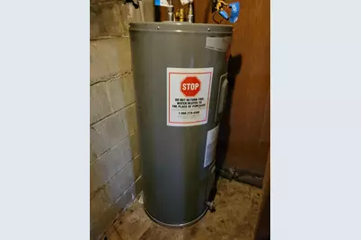 739 Dixie Drive, Benton Harbor, MI 49022 - Photo 11