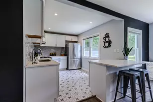 16002 Lakeside Rd, Union Pier, MI 49129 - Photo 9