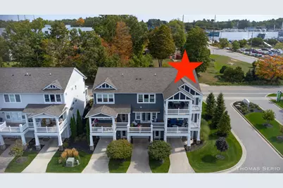 940 S Lake Street, Whitehall, MI 49461 - Photo 3