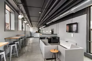 600 Broadway Ave NW, Grand Rapids, MI 49504 - Photo 29