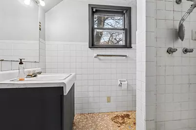 100 Westwood Street, Hillsdale, MI 49242 - Photo 9