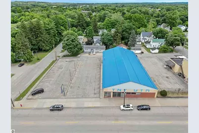 310 N Michigan Avenue, Big Rapids, MI 49307 - Photo 9