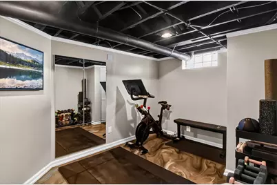 2333 Barrett Avenue, Royal Oak, MI 48067 - Photo 13