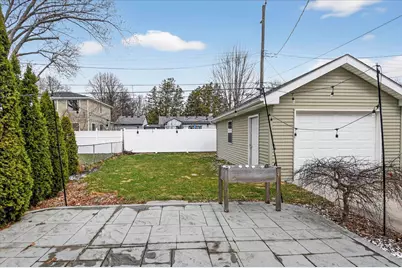 2333 Barrett Avenue, Royal Oak, MI 48067 - Photo 17