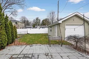 2333 Barrett Ave, Royal Oak, MI 48067 - Photo 17