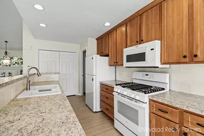 6028 Gleneagle Drive, Hudsonville, MI 49426 - Photo 7