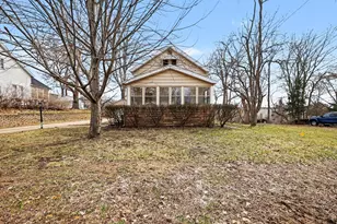 2222 Hoyle Ave NW, Grand Rapids, MI 49544 - Photo 1