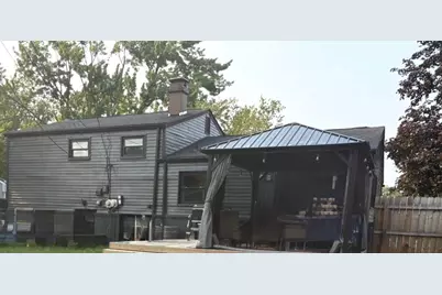 20452 Dubois, Clinton Twp, MI 48035 - Photo 3