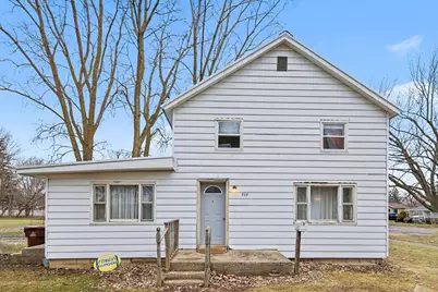 928 E Emerson Street, Ithaca, MI 48847 - Photo 1