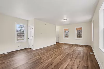 769 Catawba Avenue, Muskegon, MI 49442 - Photo 9