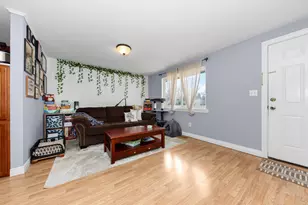 2 Faust Ct, Ann Arbor, MI 48108 - Photo 5