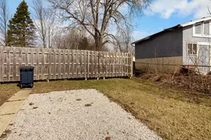 2 Faust Ct, Ann Arbor, MI 48108 - Photo 31