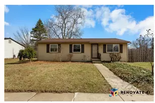 2 Faust Ct, Ann Arbor, MI 48108 - Photo 3