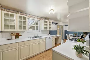 4579 Bekinshire Dr NW, Comstock Park, MI 49321 - Photo 13
