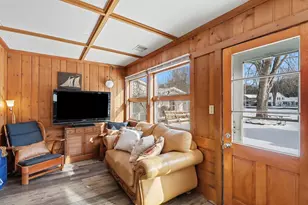 11637 Algonquin Dr, Pinckney, MI 48169 - Photo 13