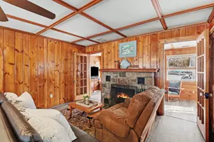 11637 Algonquin Dr, Pinckney, MI 48169 - Photo 15