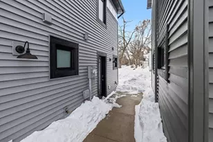508 Hastings St, Traverse City, MI 49686 - Photo 5