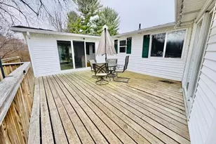 1306 Jack Henry Dr, Charlotte, MI 48813 - Photo 9