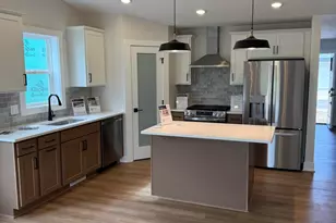 6595 Bellflower Dr, Zeeland, MI 49464 - Photo 3