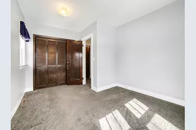 409 E Foster Street, Ludington, MI 49431 - Photo 11