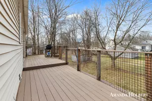 622 N Washington St, Lowell, MI 49331 - Photo 5