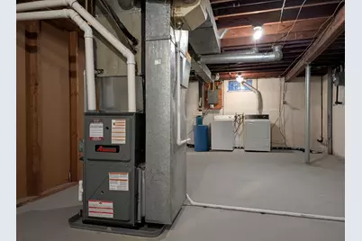 3504 Poinsettia Avenue SE, Grand Rapids, MI 49508 - Photo 13