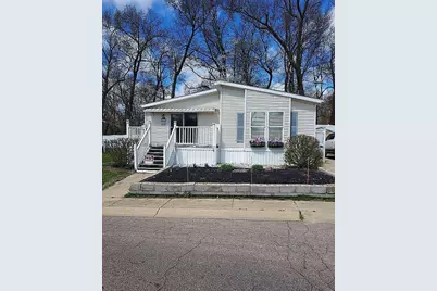 8962 Woodland Avenue #238, Kalamazoo, MI 49009 - Photo 1