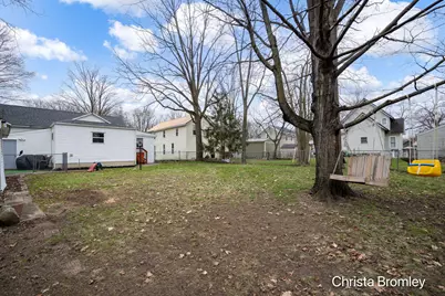 517 Front Street, Lowell, MI 49331 - Photo 23