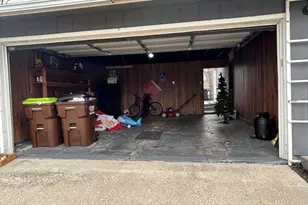 112 Renfrew Ave, Adrian, MI 49221 - Photo 25