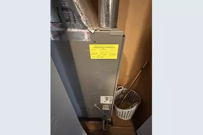 112 Renfrew Avenue, Adrian, MI 49221 - Photo 17