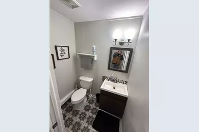 112 Renfrew Avenue, Adrian, MI 49221 - Photo 7