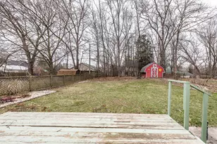 635 Dellwood Dr, Ann Arbor, MI 48103 - Photo 29