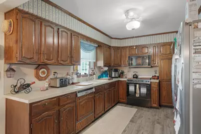 1810 E Mill Street, Hastings, MI 49058 - Photo 21