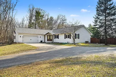 8856 N 42nd Street, Augusta, MI 49012 - Photo 1