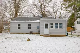 339 N Marshall Ave, Marshall, MI 49068 - Photo 25