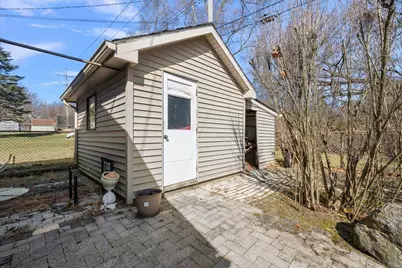 764 Manor Drive, Milford, MI 48381 - Photo 15