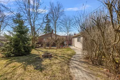 764 Manor Drive, Milford, MI 48381 - Photo 11