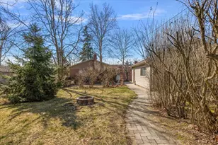 764 Manor Dr, Milford, MI 48381 - Photo 11