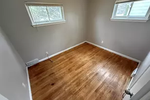 24823 Wilmot Ave, Eastpointe, MI 48021 - Photo 5