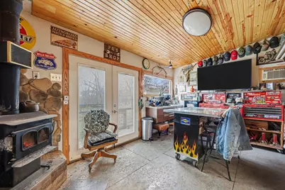 219 S Portage Road, Jackson, MI 49201 - Photo 17