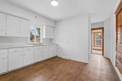 1104 Washington Avenue, Kalamazoo, MI 49001 - Photo 17