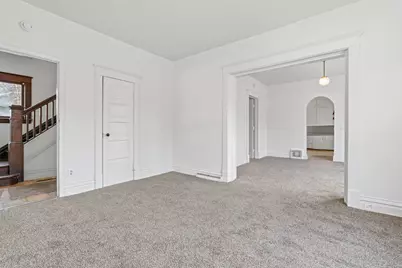 1104 Washington Avenue, Kalamazoo, MI 49001 - Photo 7