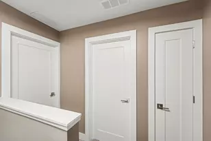 5729 Hampshire Ln, Ypsilanti, MI 48197 - Photo 23