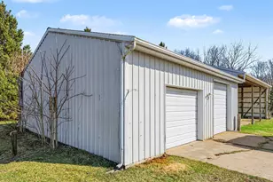 21502 26 Mile Rd, Olivet, MI 49076 - Photo 23