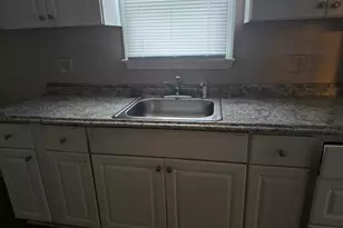 21706 Rausch Ave, Eastpointe, MI 48021 - Photo 13